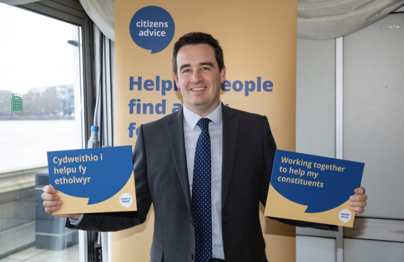  MP receives update from Citizens Advice at Parliamentary event