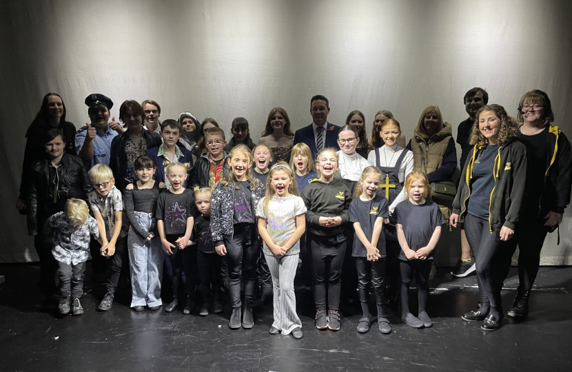MP promotes Rhyl youth musical after meeting cast members
