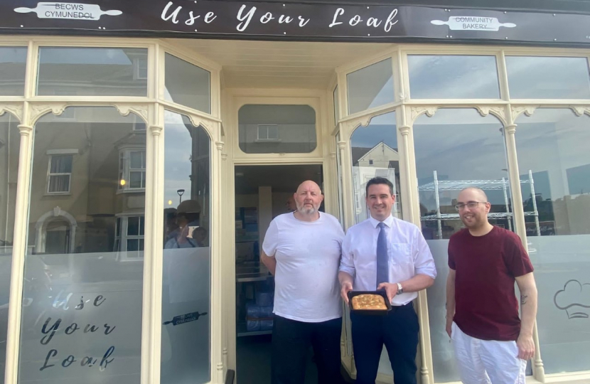MP applauds unique Rhyl bakery which is providing vital community support