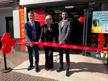 MP "Cuts the Ribbon" at the official opening of relocated Rhyl Post Office and new Rhyl Mini Market store  